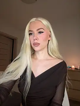 xDinnax online show from 11.04.25