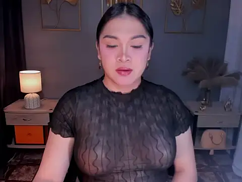 MaxeneCullens online show from 10.08.25