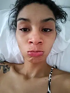 Leaberry online show from 11.10.25