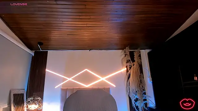 Veronicalanx1 online show from 02.10.26