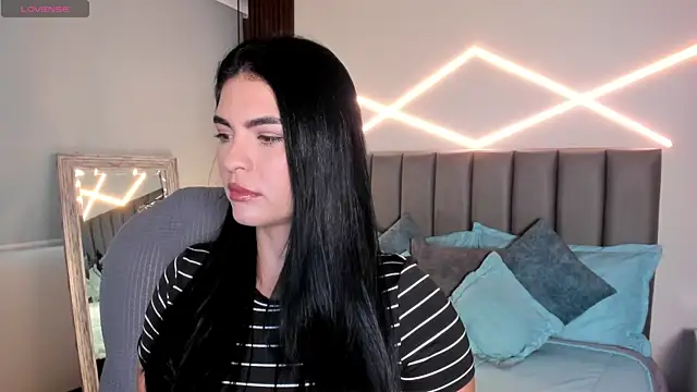 Veronicalanx1 online show from 03.31.26