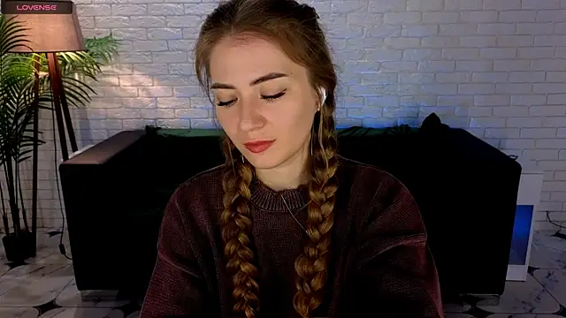 Adelyna Bird online show from 03.17.25