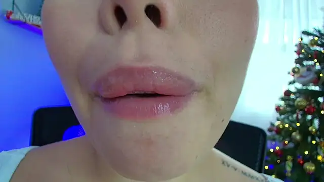 lisbet21x online show from 12.22.24