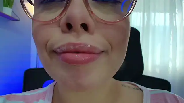 lisbet21x online show from 02.07.25