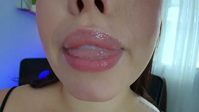 lisbet21x online show from 02.19.25