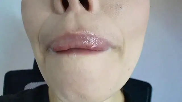 lisbet21x online show from 10.24.25