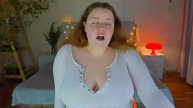 PolinaSalvatore online show from 10.31.25