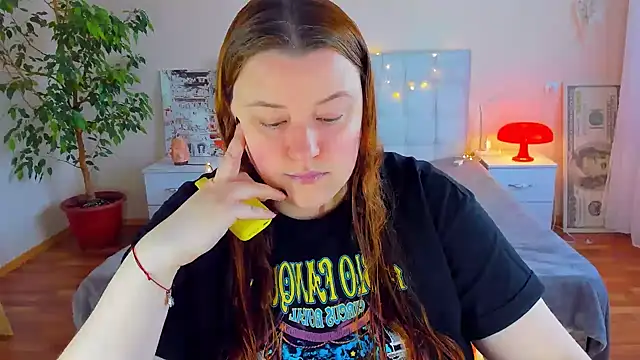 PolinaSalvatore online show from 04.06.26