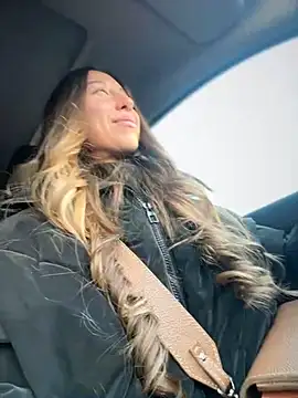 EvaCatt online show from 12.15.24