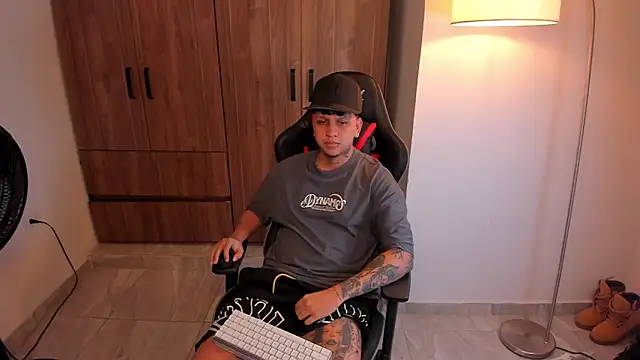 Jake simons online show from 02.04.26