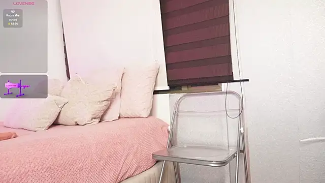 Alexxandra 12 online show from 10.11.25