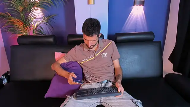 sam bisex online show from 03.23.26