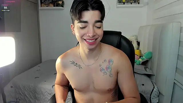 santy7v7 online show from 11.22.25