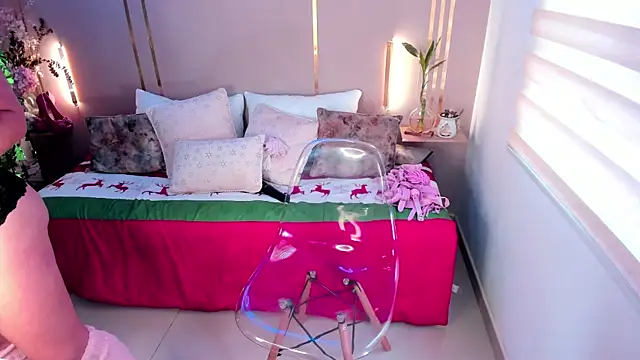 lena paulxo online show from 11.28.25