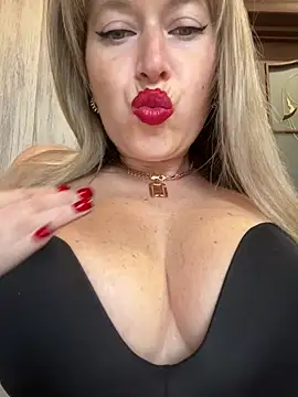 Kittenforyou online show from 02.28.26