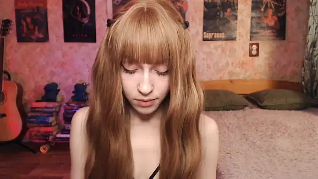 Friendly Ellie online show from 11.19.25