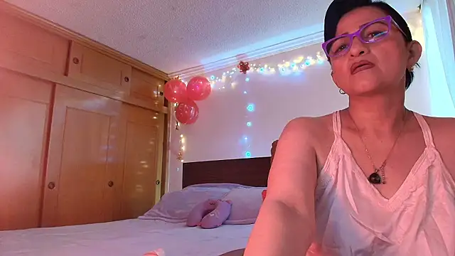 ISABEEL SOFIA01 online show from 02.21.26