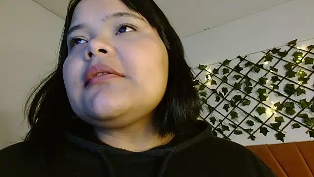 sexychubby    online show from 02.28.25