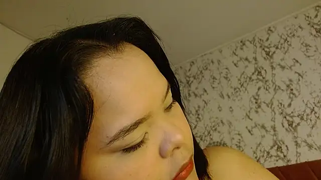 sexychubby    online show from 09.28.25