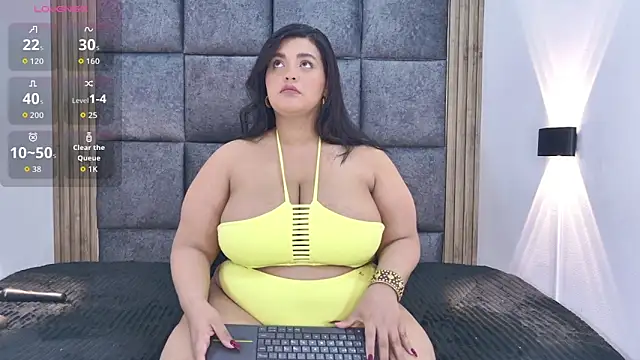 AmandaRousel online show from 11.23.25