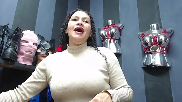 Snapshot of ADELHEY_RAN chatting on 12.20.24 ADELHEY RAN online show from 12.20.24