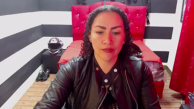 Snapshot of ADELHEY_RAN chatting on 01.11.25 ADELHEY RAN online show from 01.11.25