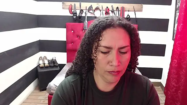 Snapshot of ADELHEY_RAN chatting on 02.06.25 ADELHEY RAN online show from 02.06.25