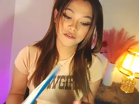 MajesticKitana online show from 11.25.25