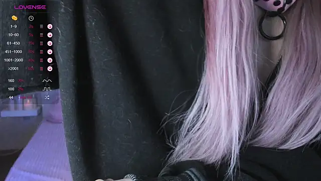 Snapshot of Misty_Shadow chatting on 12.04.24 Misty Shadow online show from 12.04.24