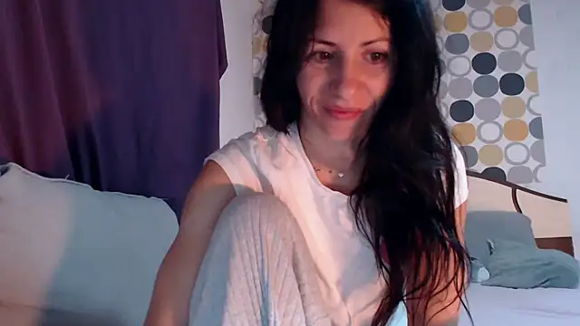 Snapshot of sexyevalove chatting on 09.28.25 sexyevalove online show from 09.28.25