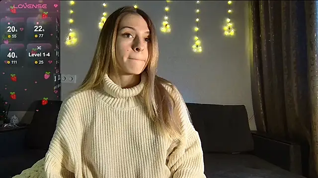 LovelyKatea online show from 01.02.25