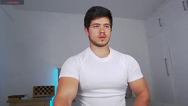 Arilas  online show from 04.05.26