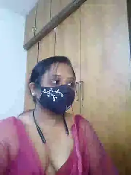 Snapshot of sexynayan23 chatting on 05.06.26 sexynayan23 online show from 05.06.26