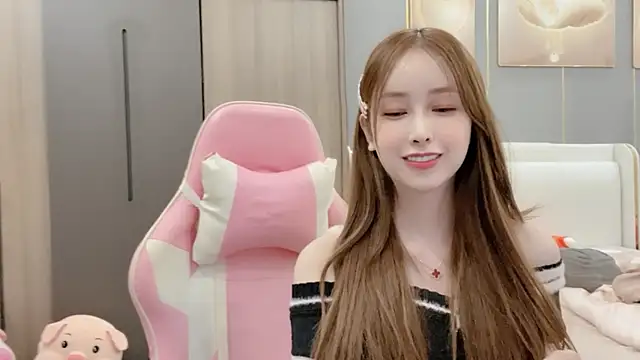 Snapshot of ANNA102 chatting on 01.28.25 ANNA102 online show from 01.28.25