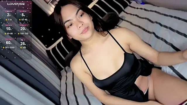 ThegirlNamedMaria online show from 10.31.25