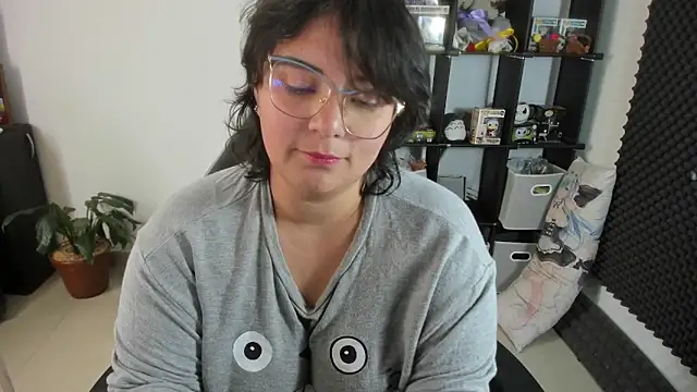 aika-dreams online show from 02.06.25