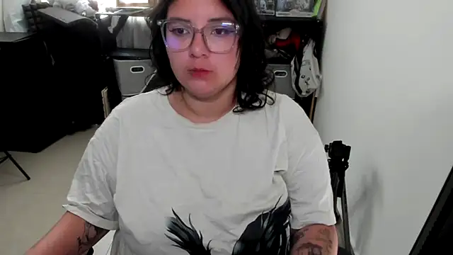 aika-dreams online show from 11.06.25