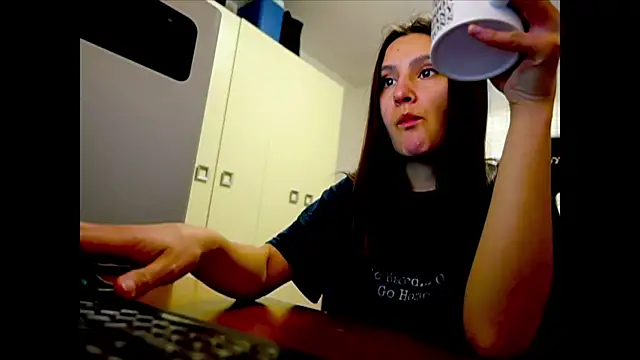 GodlyTheia online show from 04.10.26