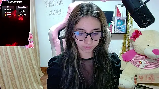 Maggie Fox3 online show from 01.20.25