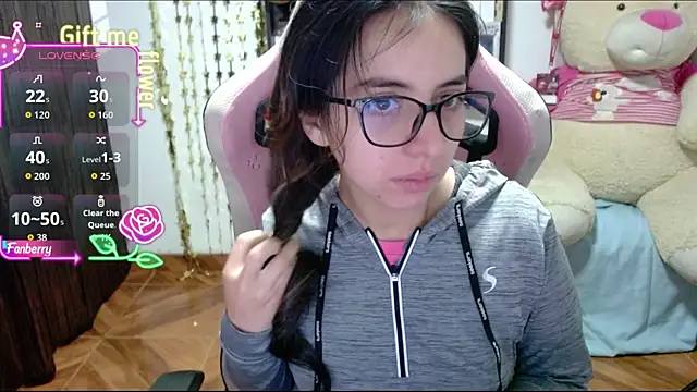 Maggie Fox3 online show from 09.20.25