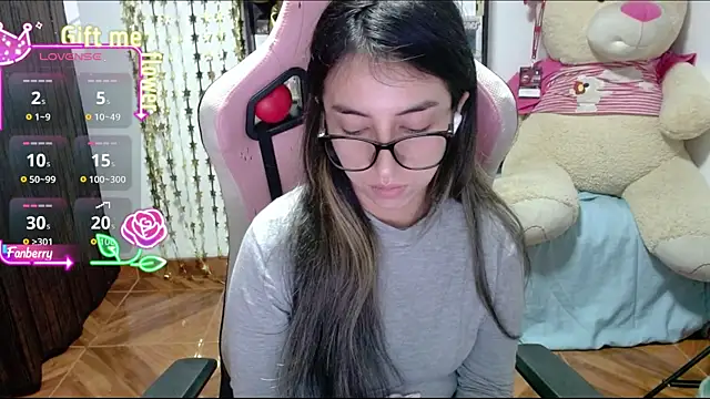 Maggie Fox3 online show from 09.27.25