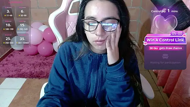 Snapshot of Maggie_Fox3 chatting on 06.16.26 Maggie Fox3 online show from 06.16.26