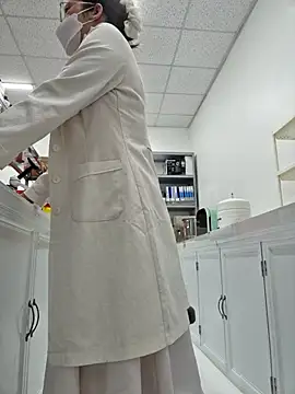 HinaLovely online show from 03.03.26