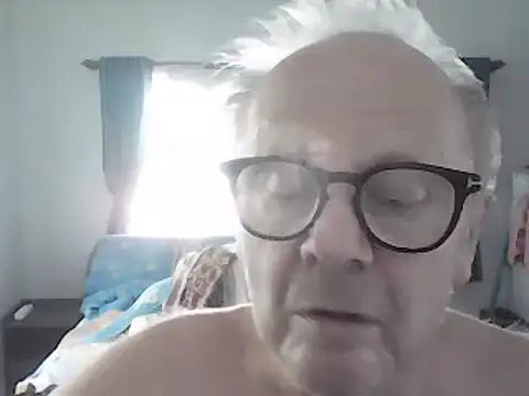 Snapshot of 58klaus chatting on 12.27.24 58klaus online show from 12.27.24