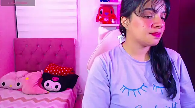 Vannessa  Shy online show from 12.04.24