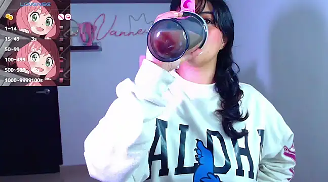 Vannessa  Shy online show from 03.17.25