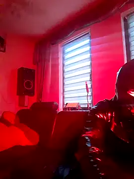 Snapshot of Crystalbitchx chatting on 01.05.25 Crystalbitchx online show from 01.05.25