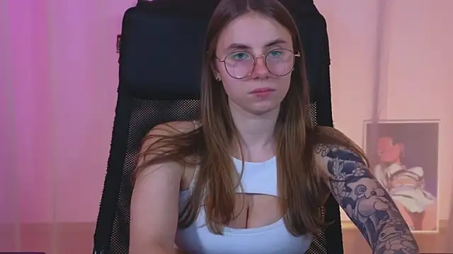  AnnaStark  online show from 01.16.25