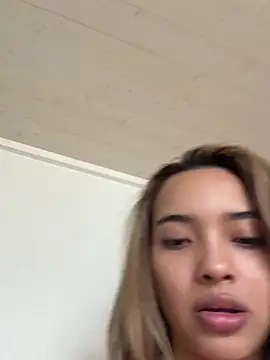 Irina Grant online show from 04.13.26