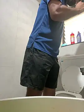 Snapshot of the_indian_dick_u_want chatting on 01.10.25 the indian dick u want online show from 01.10.25